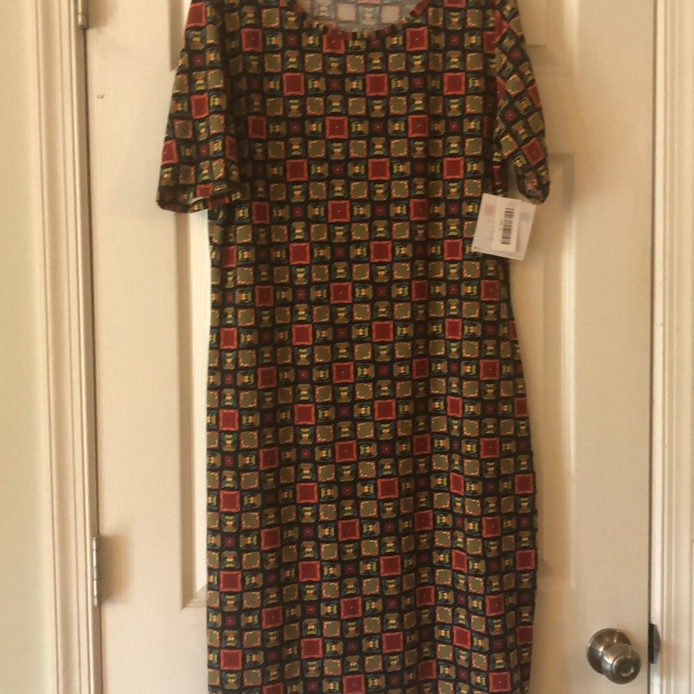 Julia by LuLaRoe